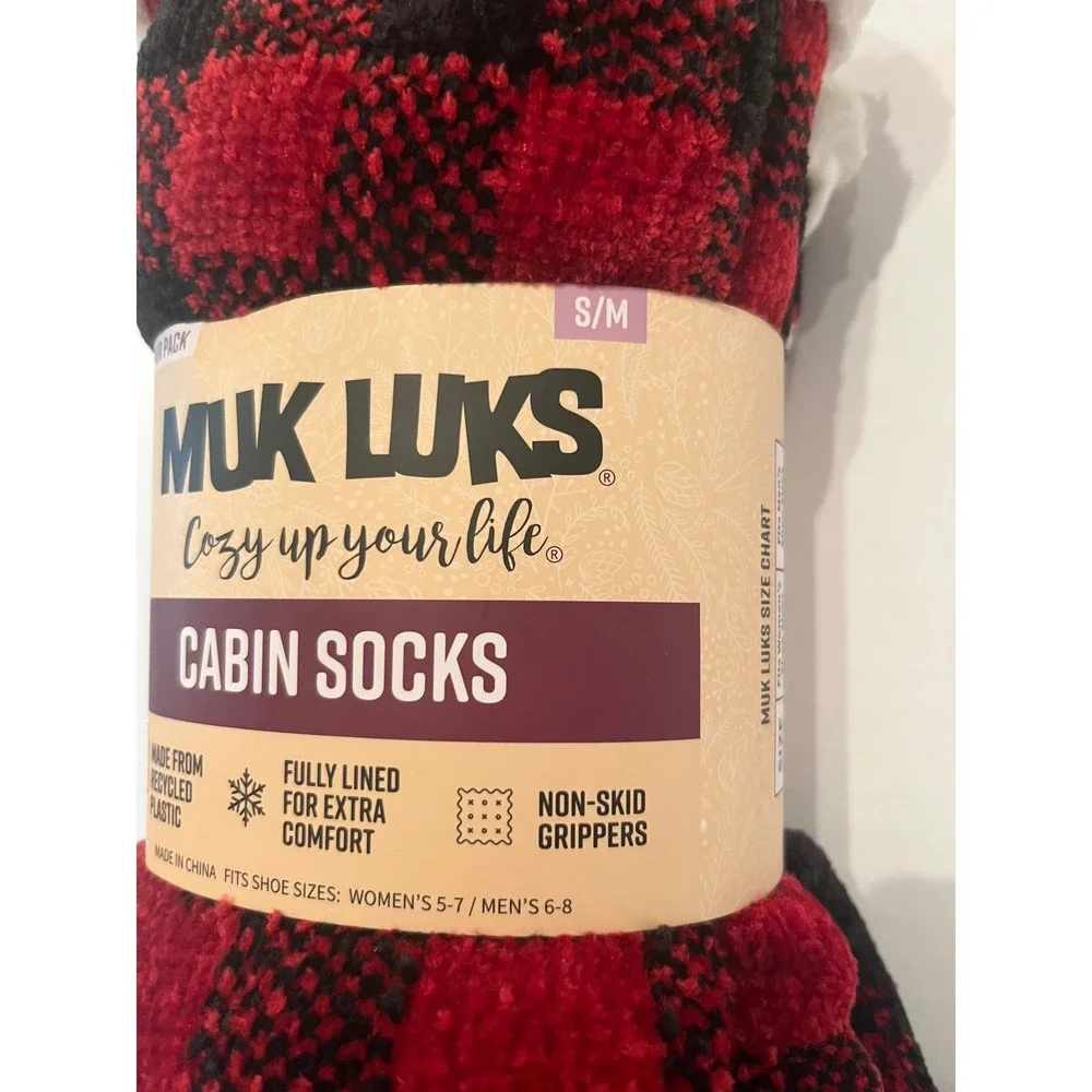 Muk Luks 2 Pair Cozy Cabin Socks Unisex Size S/M Recycled Material Non-Skid Grip